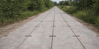 Płyty drogowe betonowe – jako stała droga dojazdowa. Sprawdź! Płyty drogowe betonowe - jako stała droga dojazdowa. Sprawdź!