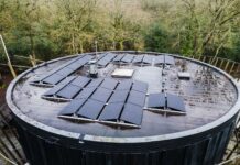 Fotowoltaika na balkonie – przepisy, zgody i opłacalność mikroinstalacji w mieszkaniu
